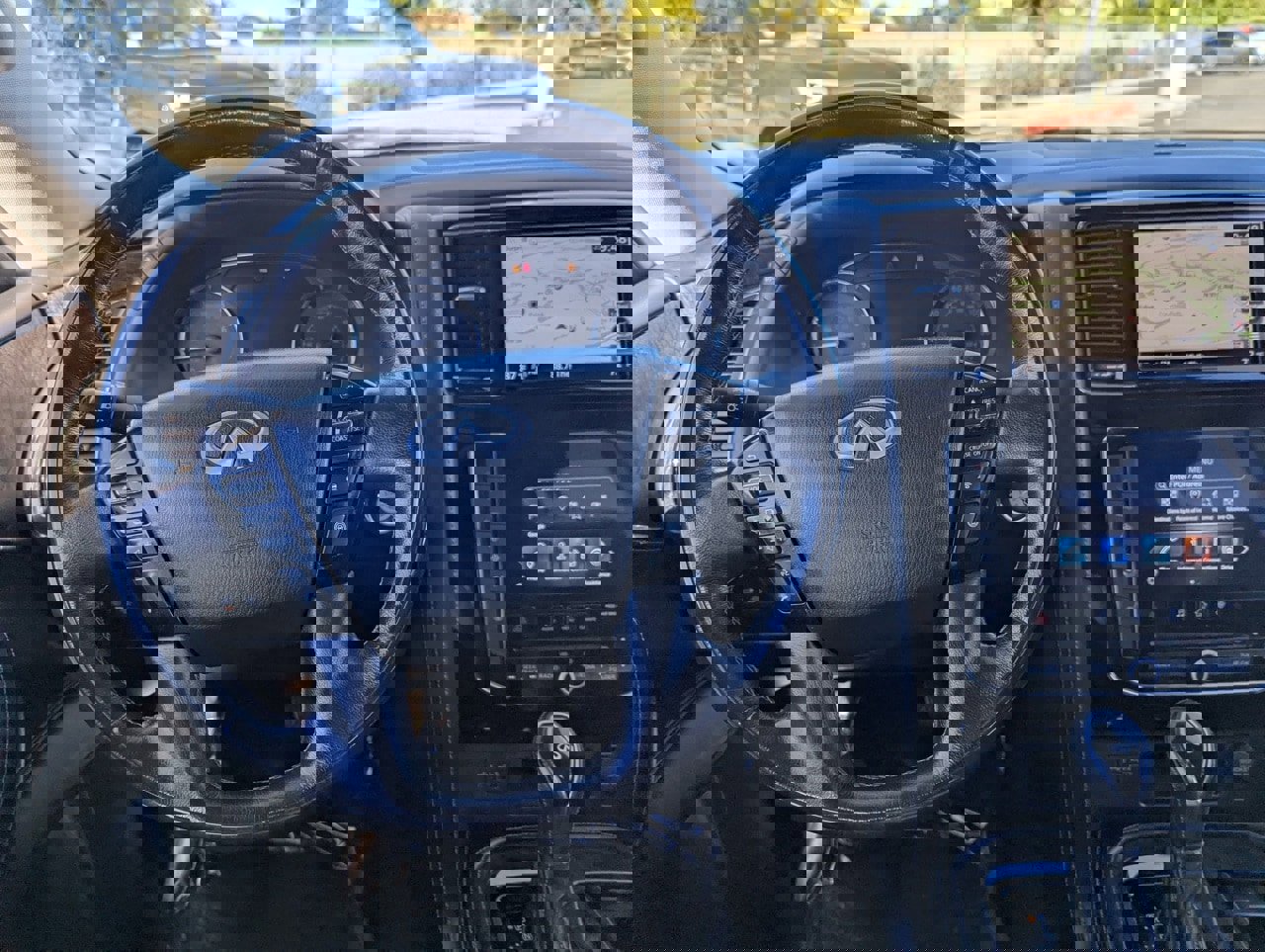 Used 2021 INFINITI QX80 Luxe image 17