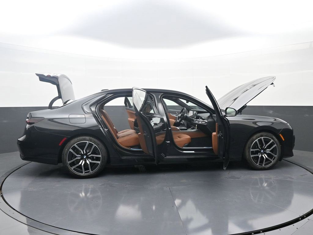 New 2026 BMW 740i xDrive image 54