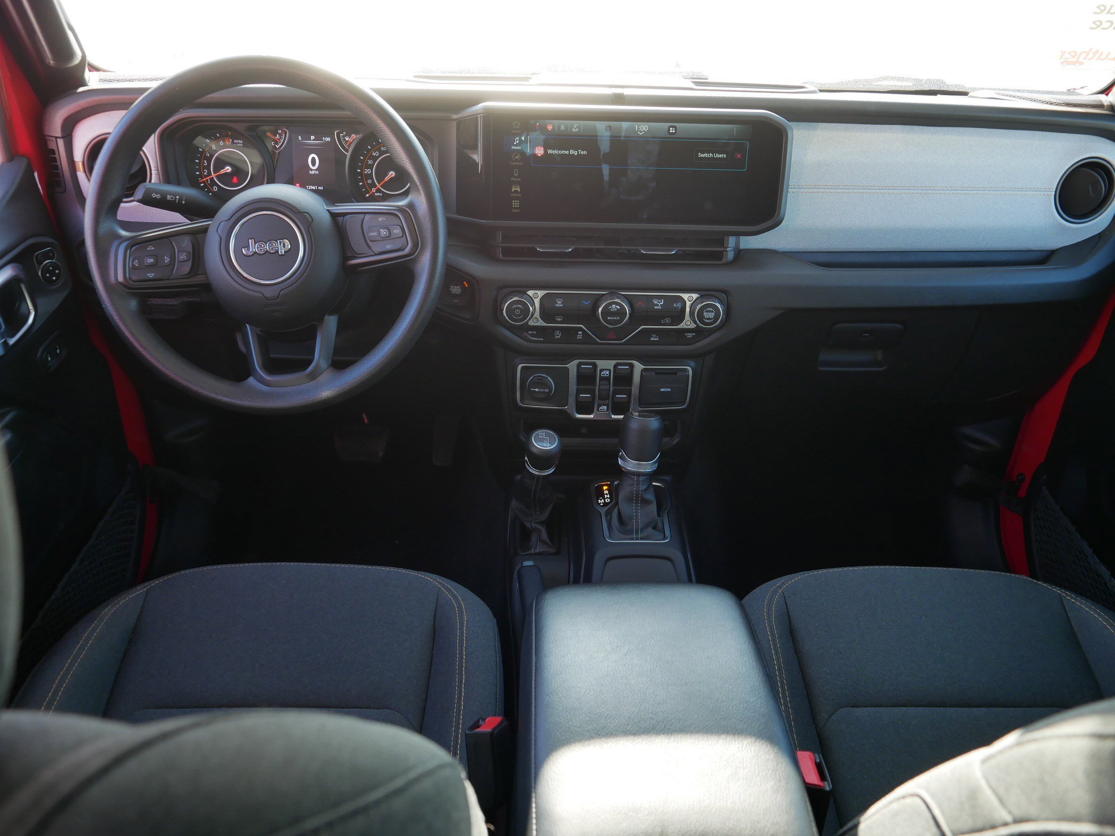 Certified 2024 Jeep Gladiator Sport image 10