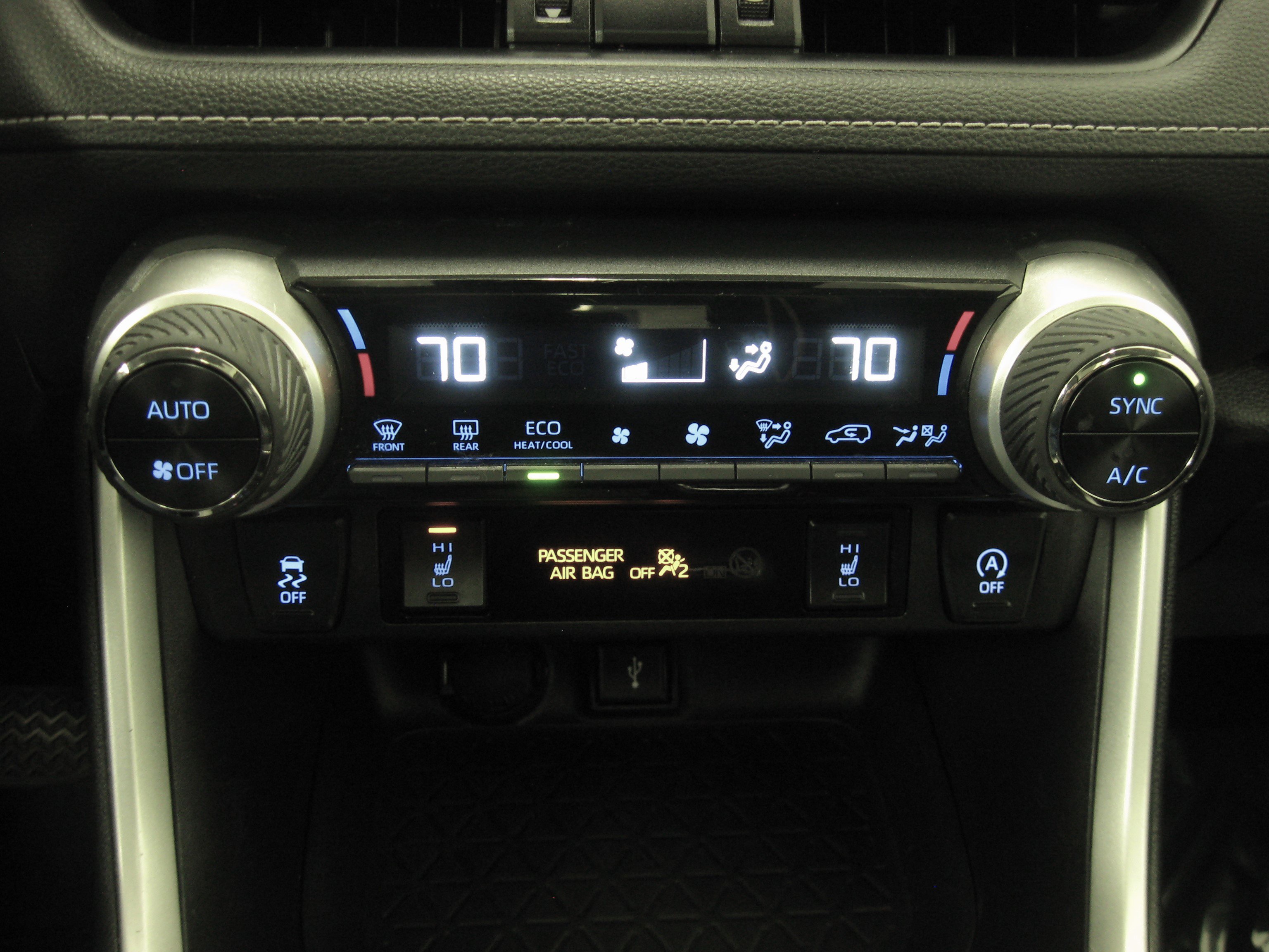 Certified 2021 Toyota RAV4 XLE Premium image 16