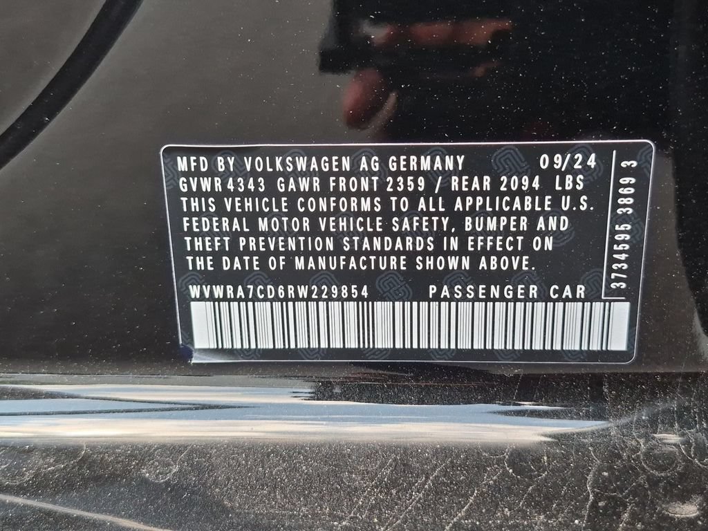 Certified 2024 Volkswagen GTI SE FWD image 28