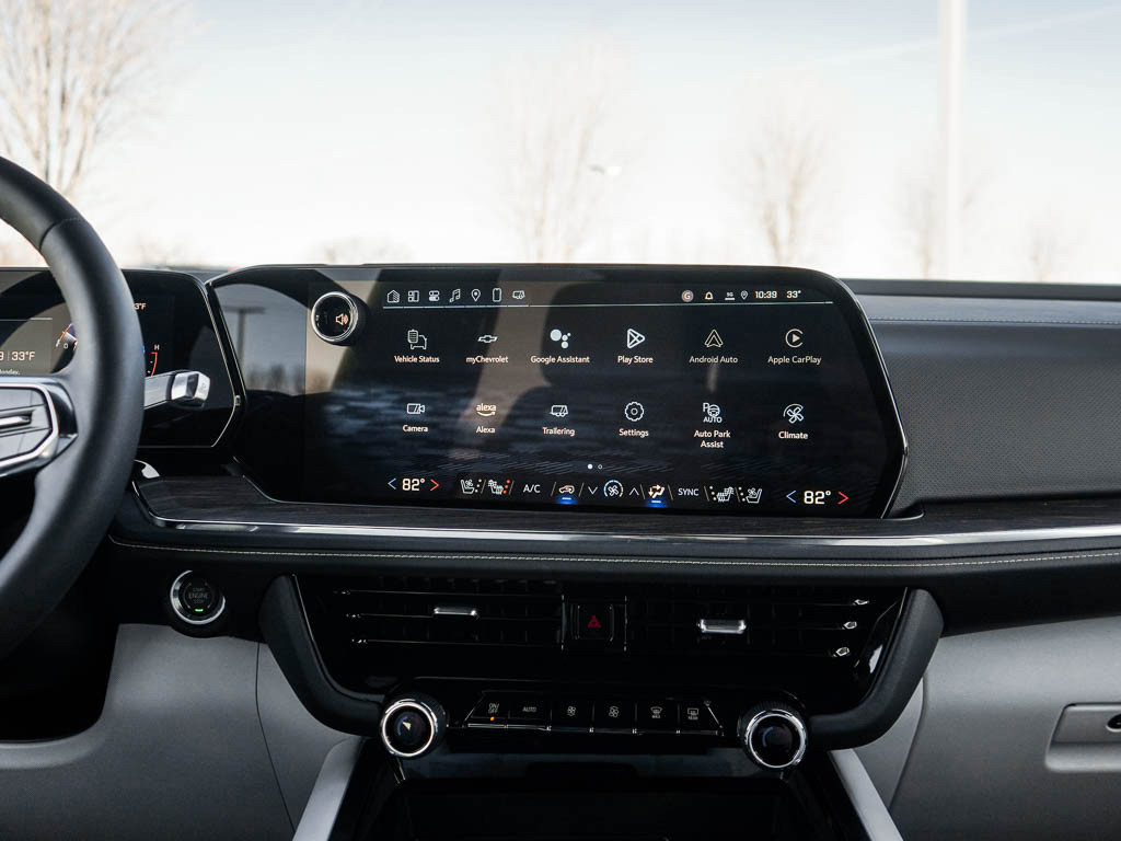 New 2025 Chevrolet Suburban Premier image 18