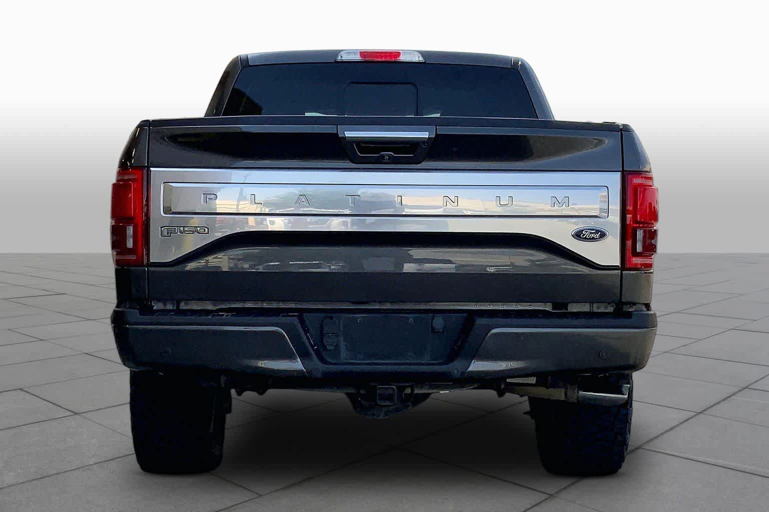 Used 2016 Ford F150 Platinum w/ Equipment Group 701A Luxury AWD/4WD image 5