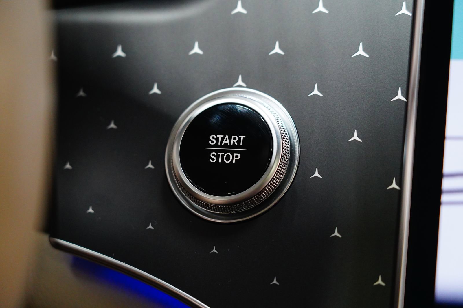 Certified 2023 Mercedes-Benz EQS 450+ 4MATIC Sedan image 23