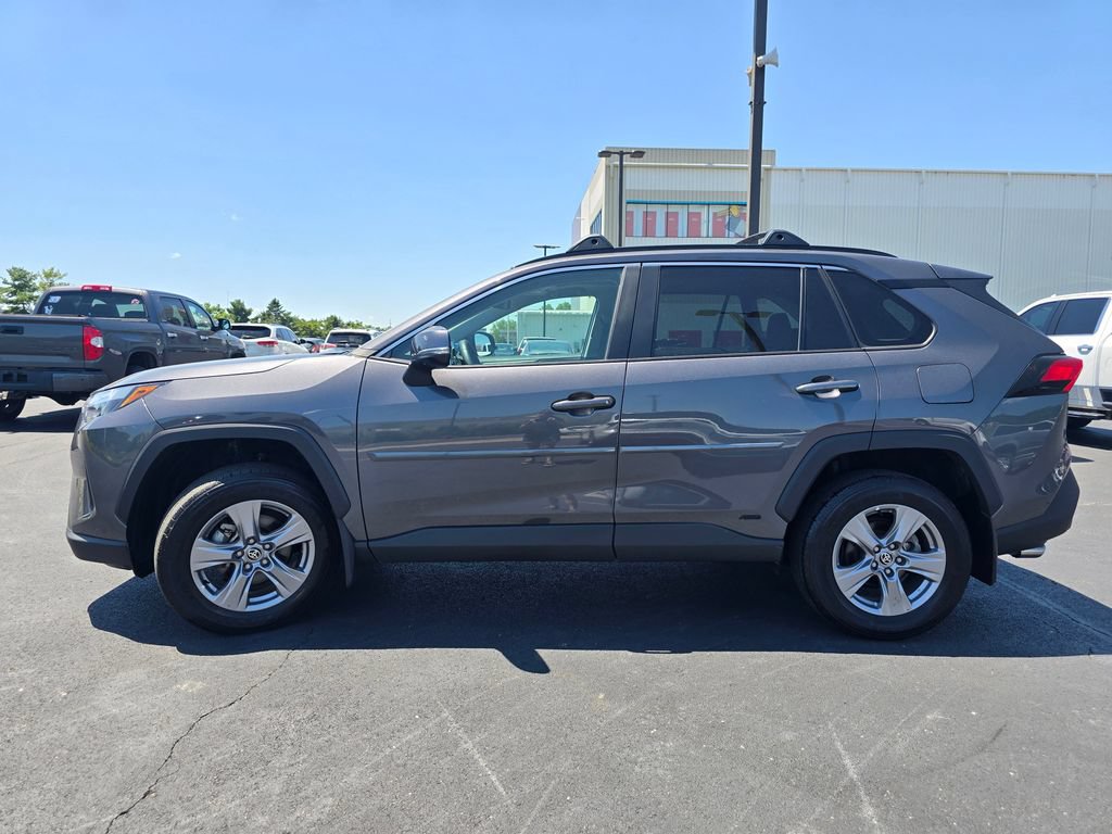 Used 2023 Toyota RAV4 XLE w/ Convenience Package AWD/4WD image 5