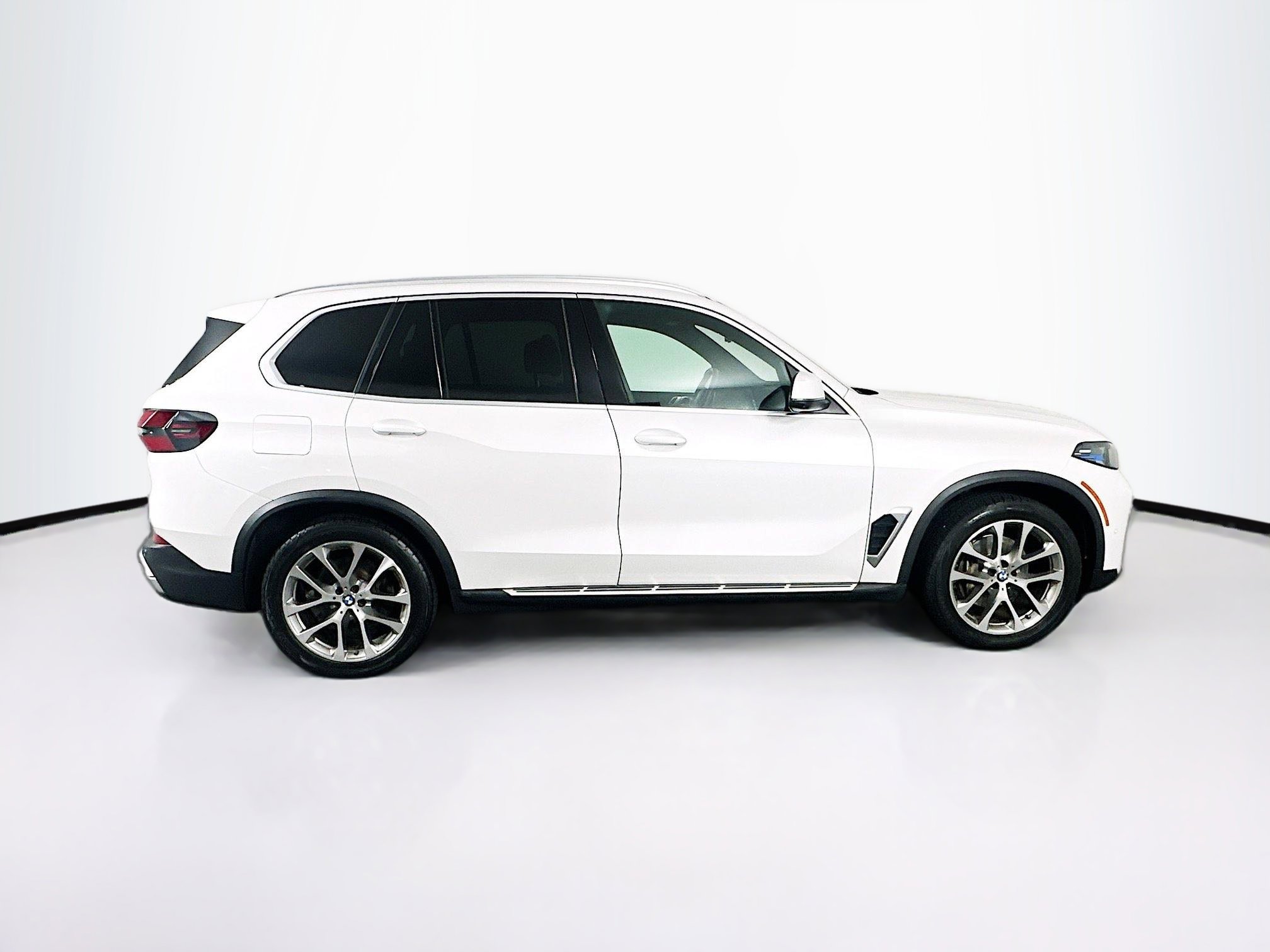 Used 2024 BMW X5 sDrive40i RWD image 10