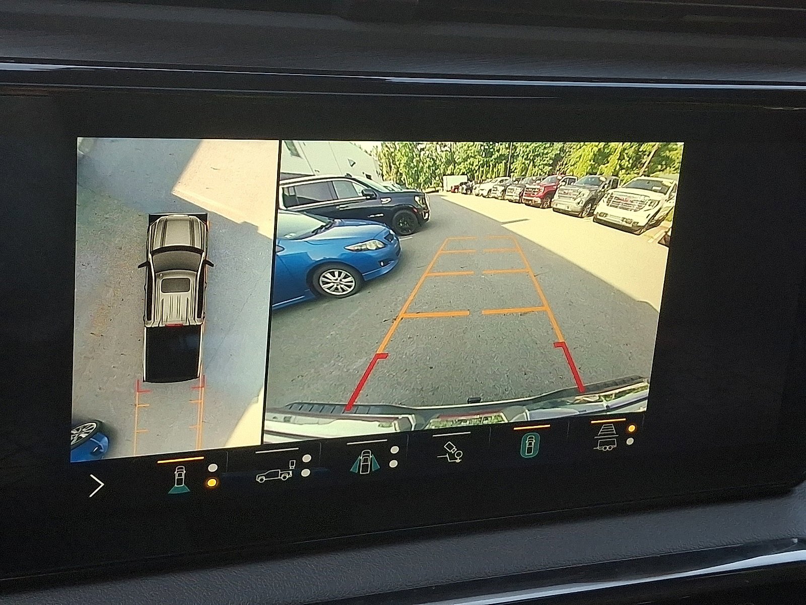 Used 2022 GMC Sierra 1500 AT4 w/ AT4 Premium Package image 19