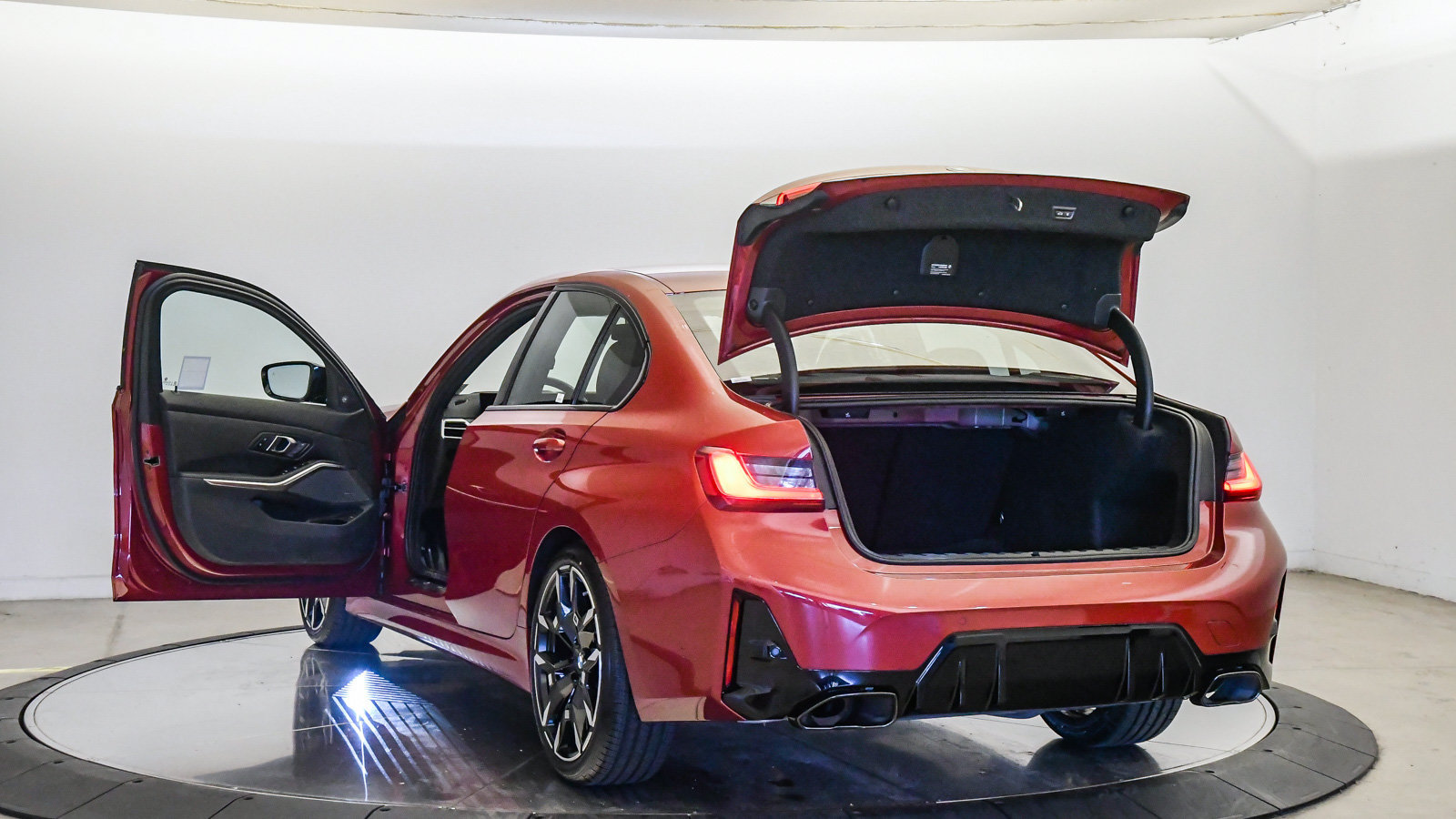 Certified 2025 BMW M340i RWD image 30