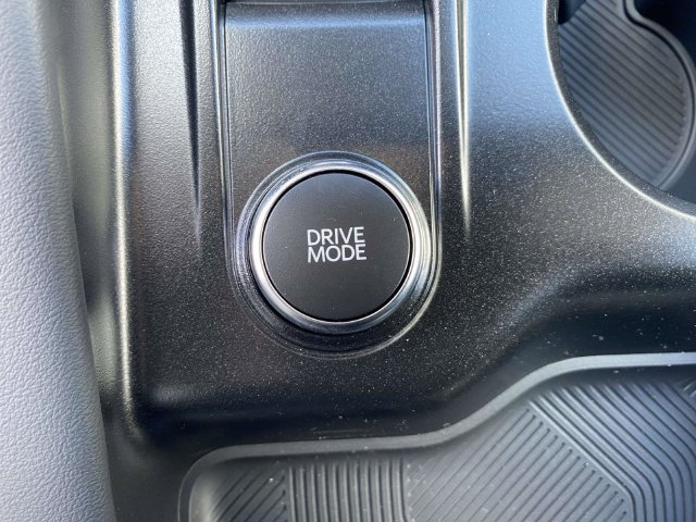 New 2026 Ford Explorer Active RWD image 13