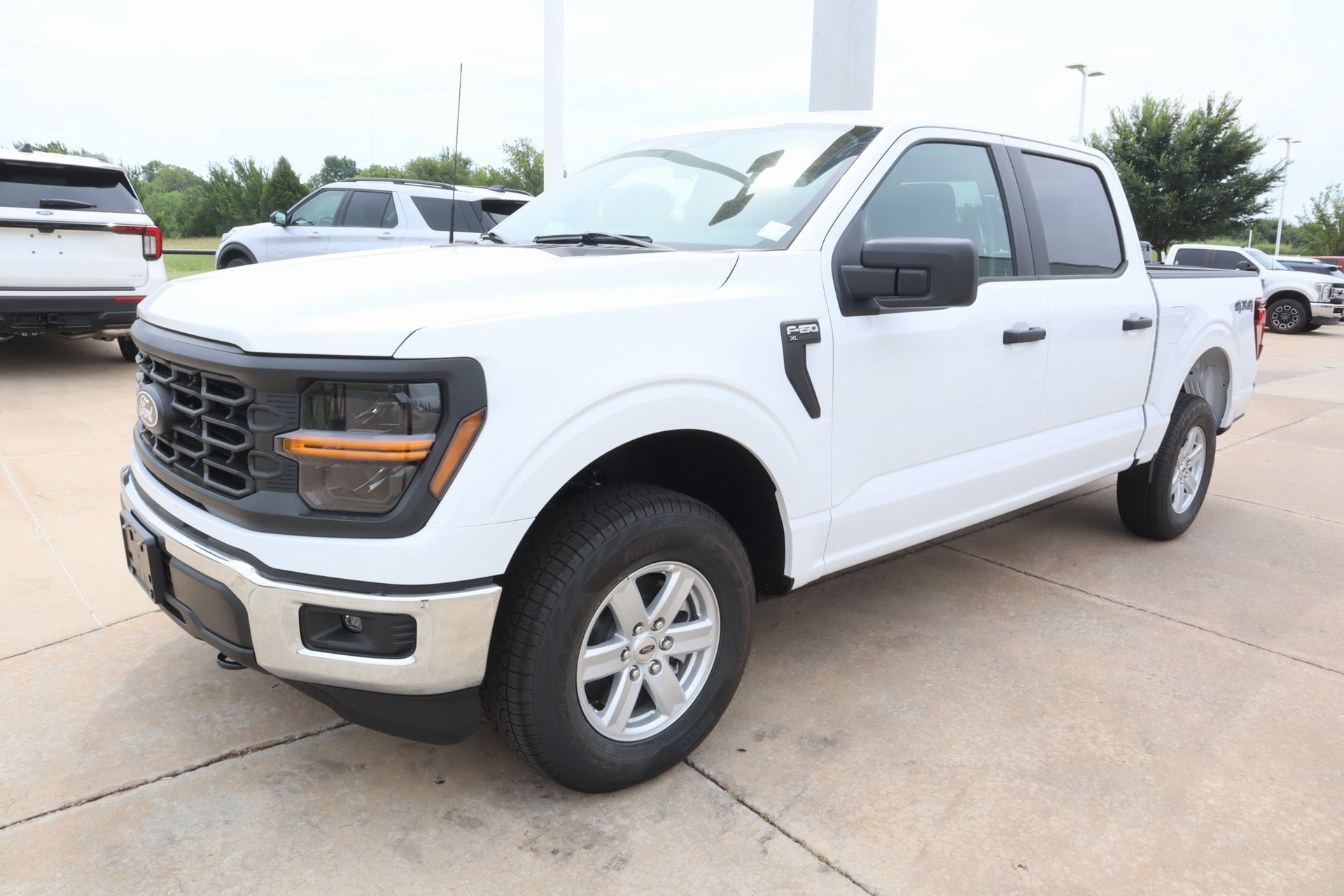 New 2025 Ford F150 XL w/ Equipment Group 103A High image 12