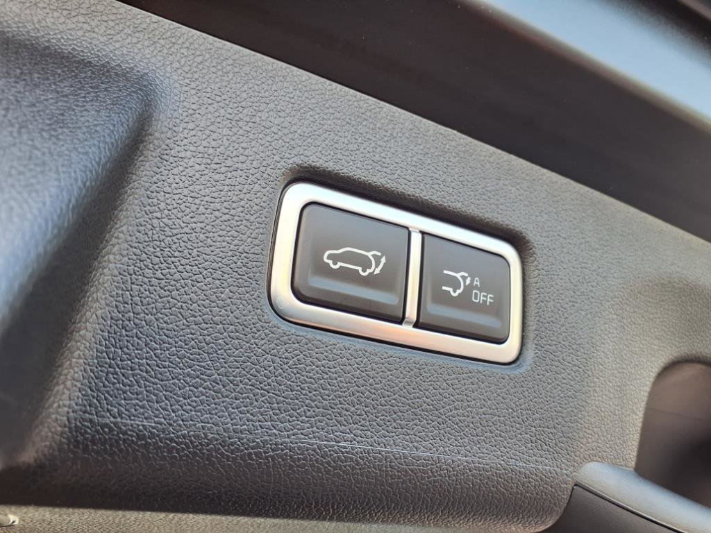 Used 2025 Kia Sorento EX w/ Panoramic Sunroof Package image 31