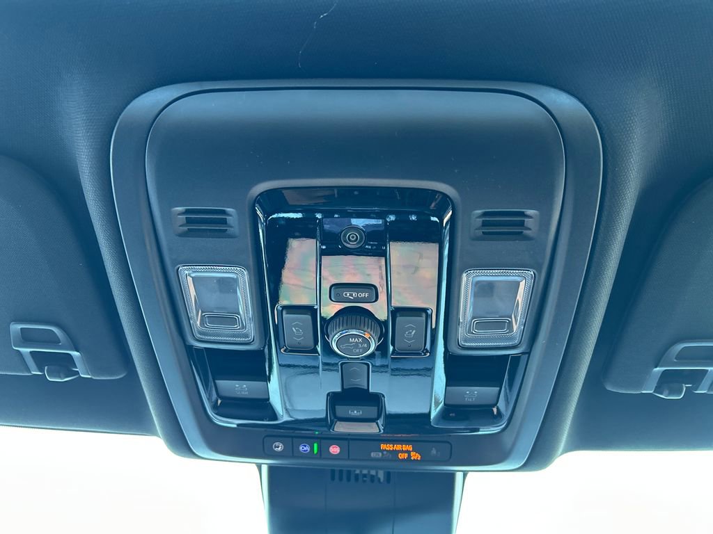 New 2026 GMC Yukon XL Denali image 20