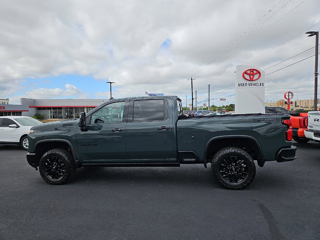 Used 2026 Chevrolet Silverado 2500 LTZ w/ Trail Boss Package image 2