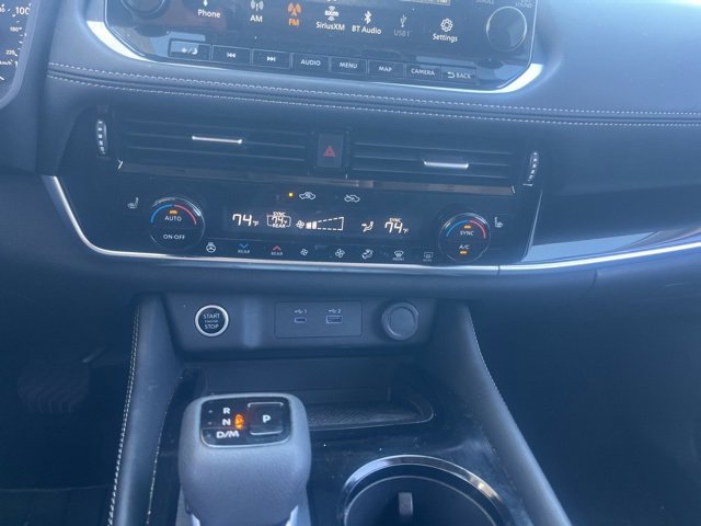 Used 2023 Nissan Rogue SL w/ SL Premium Package image 19