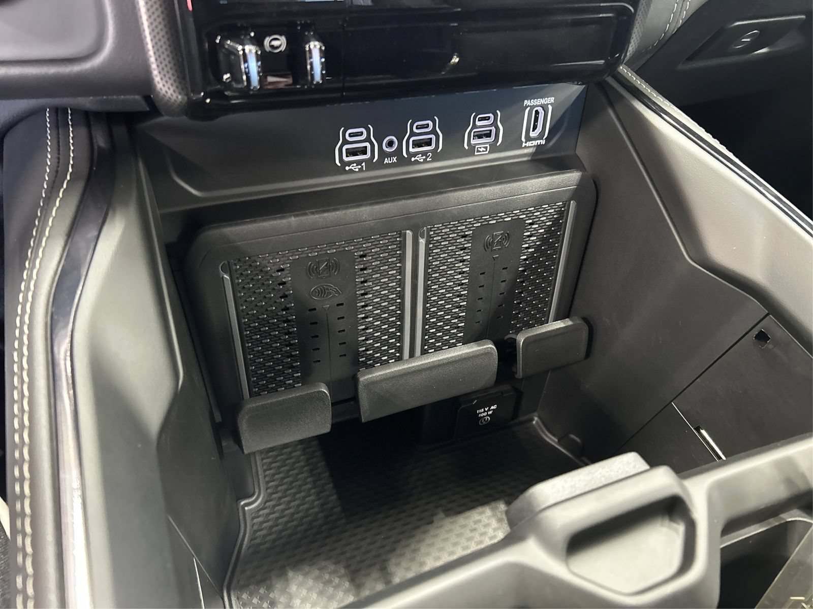 Used 2026 RAM 1500 Limited AWD/4WD image 35