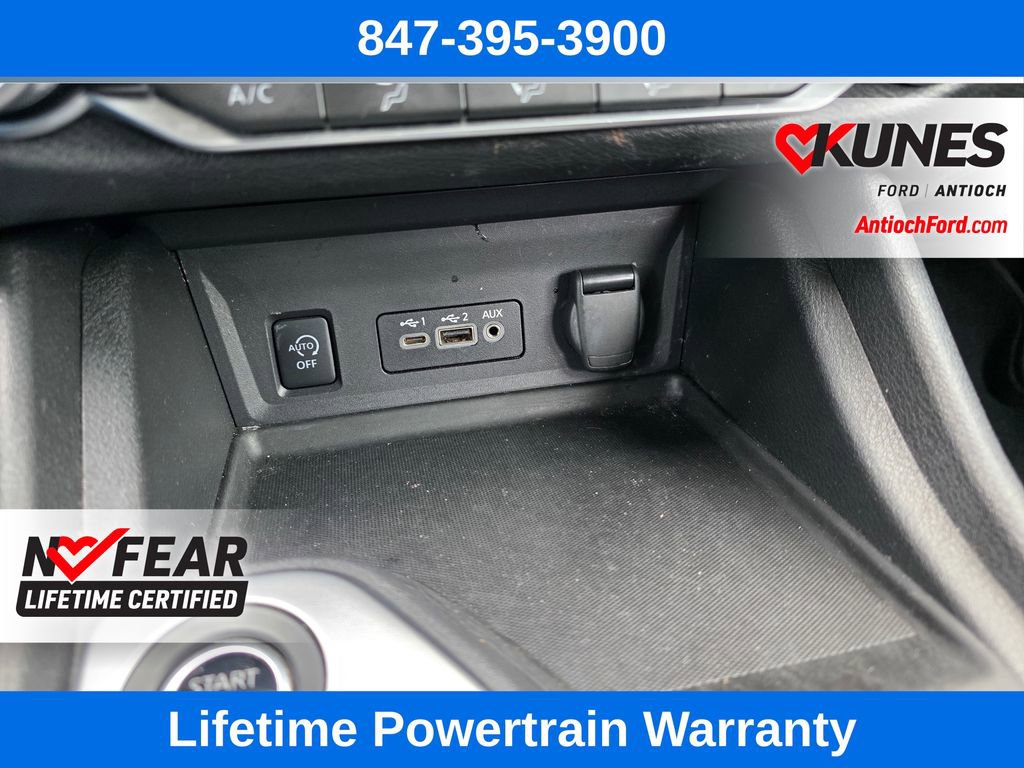 Used 2024 Nissan Sentra SV image 39