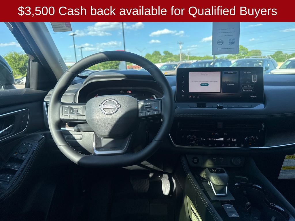 New 2026 Nissan Rogue Platinum image 14