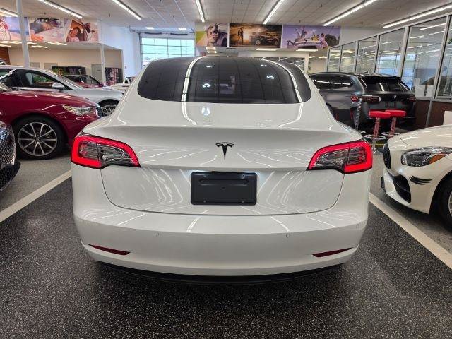 Used 2021 Tesla Model 3 Standard Range Plus RWD image 6
