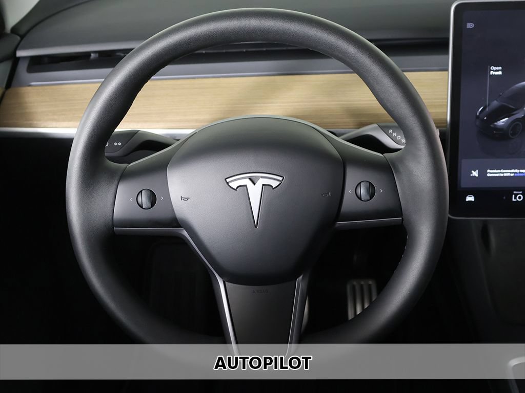 Used 2024 Tesla Model Y Performance AWD/4WD image 3
