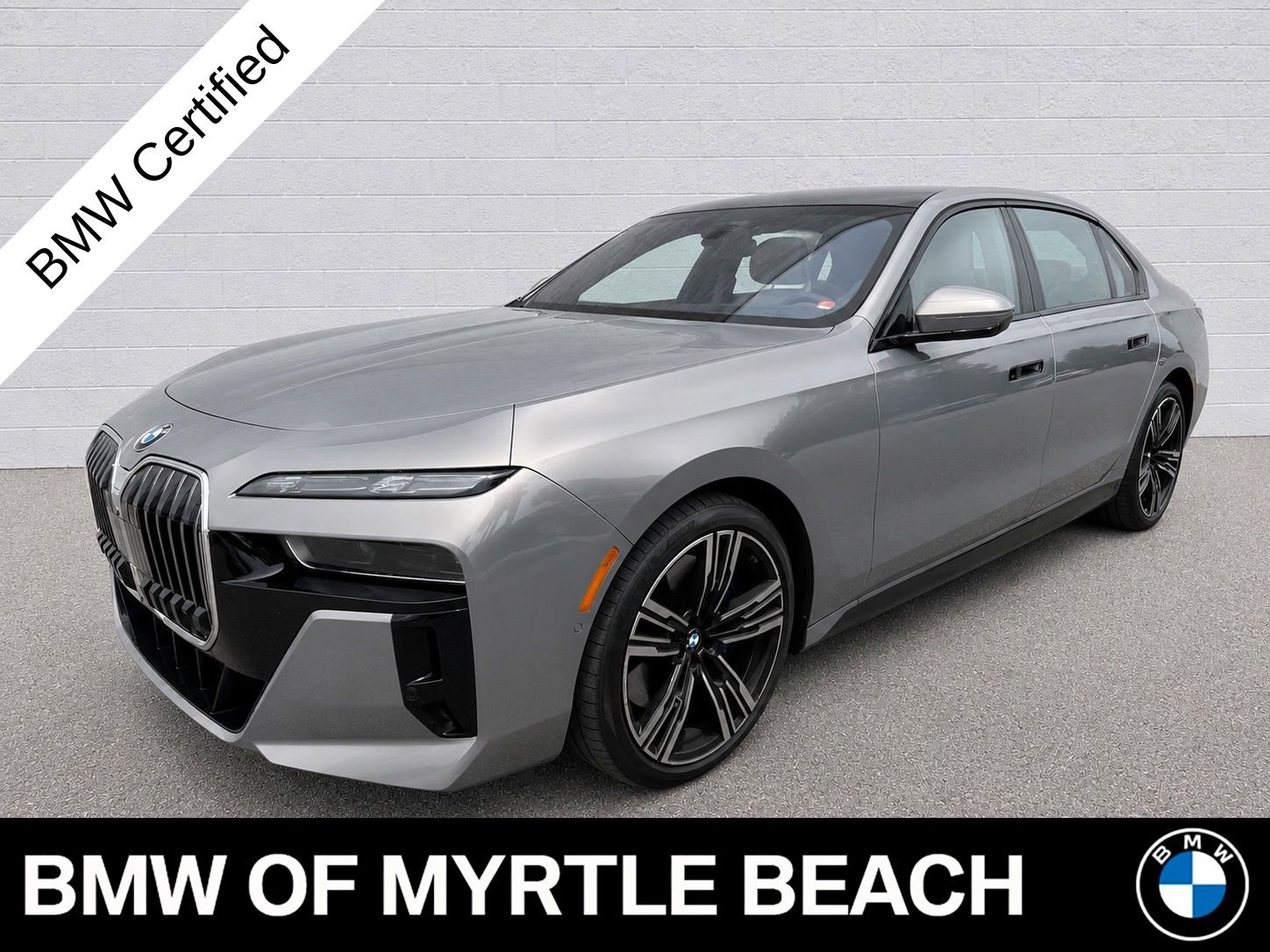 Certified 2025 BMW 760i xDrive w/ Executive Package AWD/4WD image 1