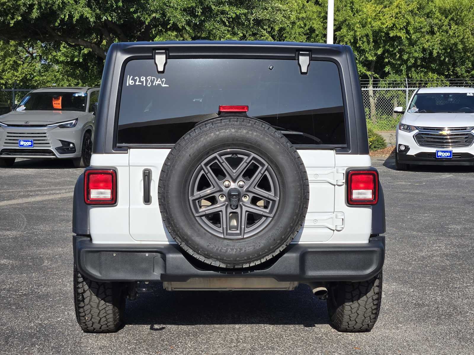 Used 2024 Jeep Wrangler Sport AWD/4WD image 4