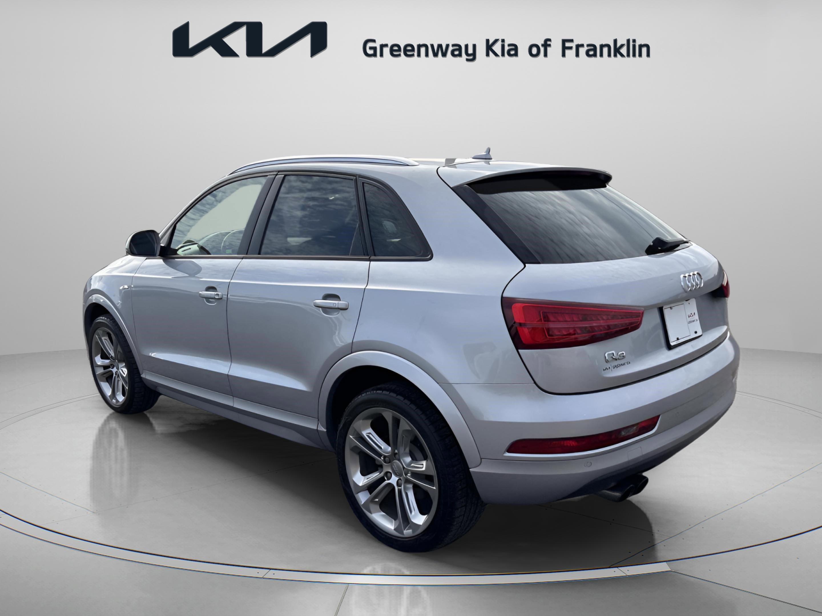 Used 2018 Audi Q3 2.0T Premium w/ Convenience Package image 5