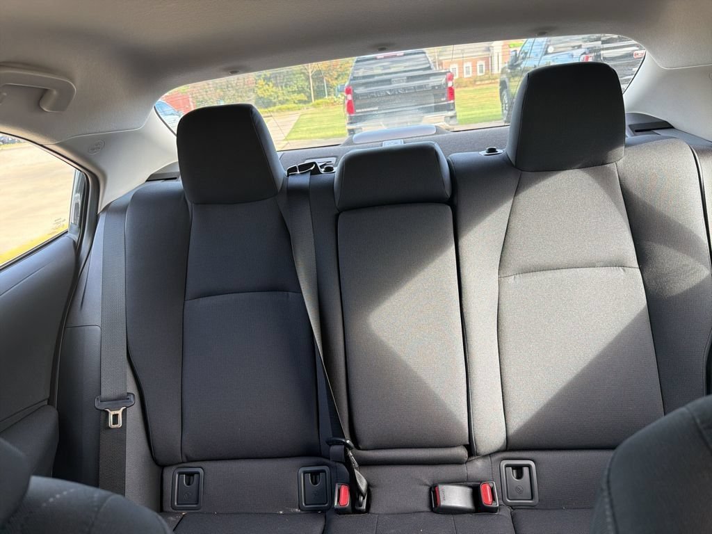 Used 2025 Toyota Corolla LE FWD image 9