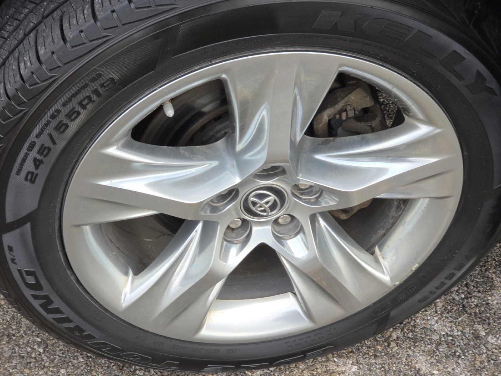 Used 2019 Toyota Highlander Limited image 13