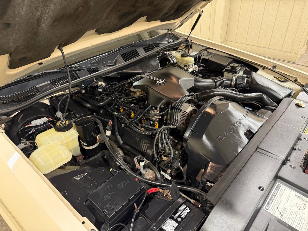 Used 1996 Lincoln Town Car Signature image 14