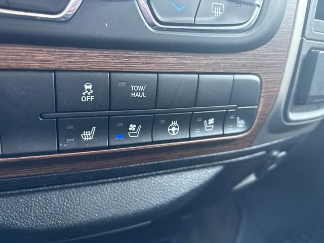 Used 2017 RAM 1500 Laramie image 27