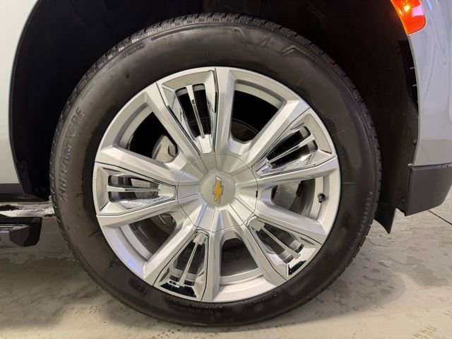 Used 2024 Chevrolet Tahoe High Country w/ Premium Package image 34