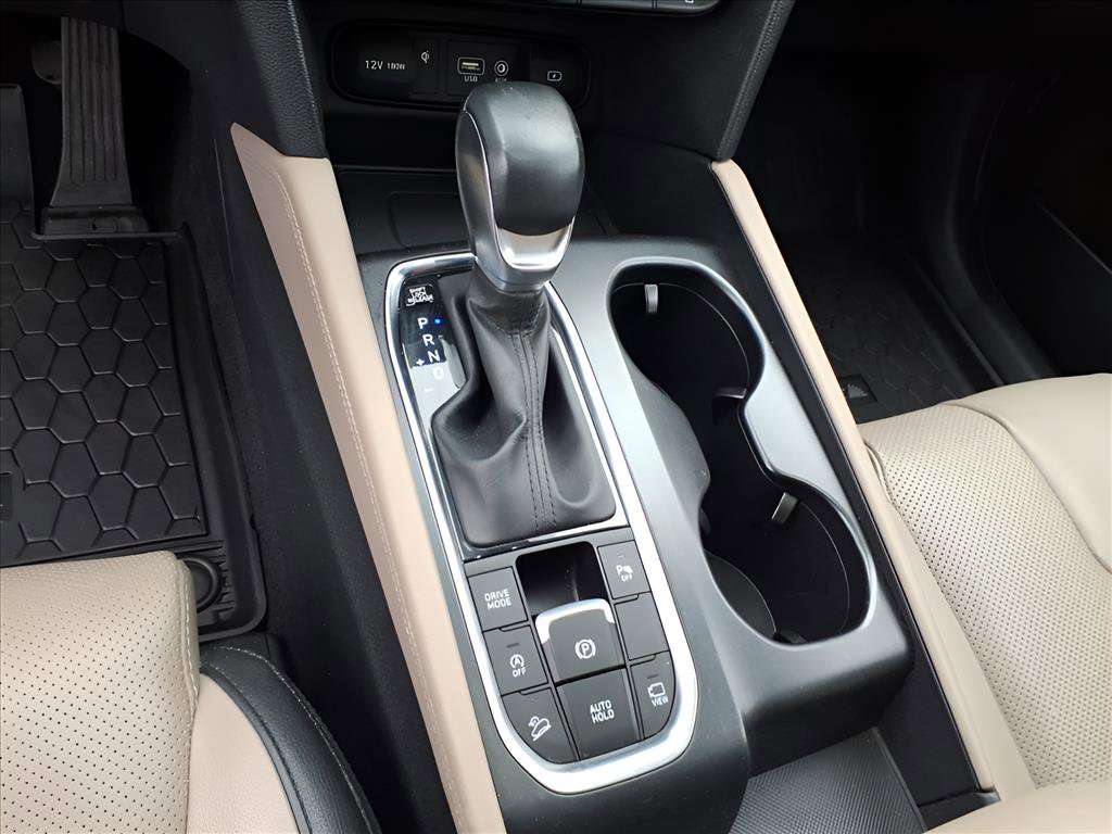 Used 2019 Hyundai Santa Fe AWD image 16