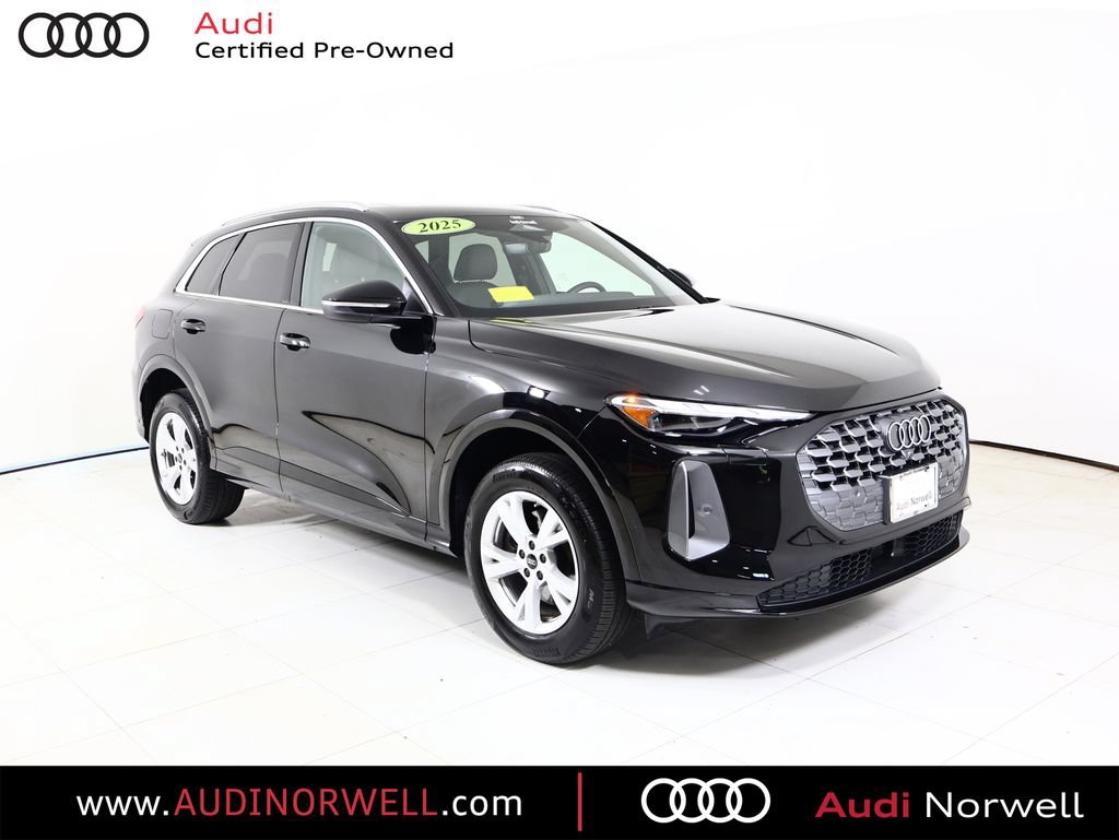 Certified 2025 Audi Q5 Premium w/ Convenience Package