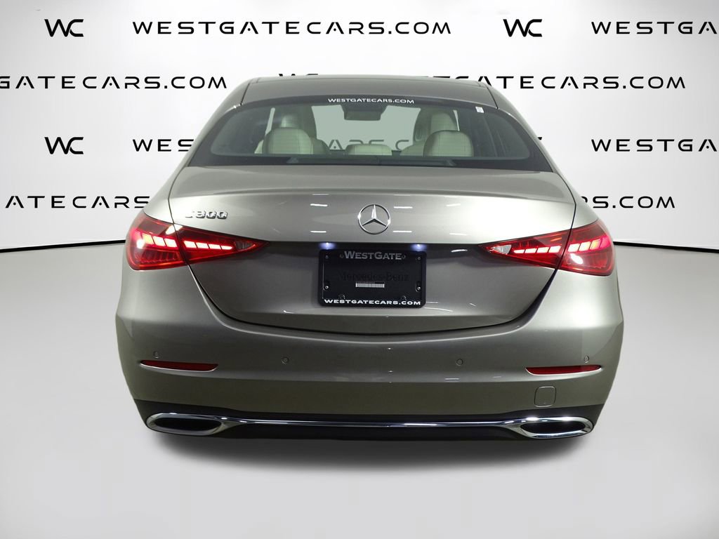 Used 2023 Mercedes-Benz C 300 Sedan image 4