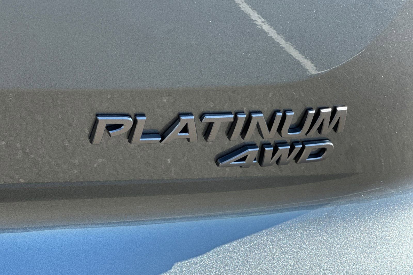 New 2026 Nissan Pathfinder Platinum AWD/4WD image 33