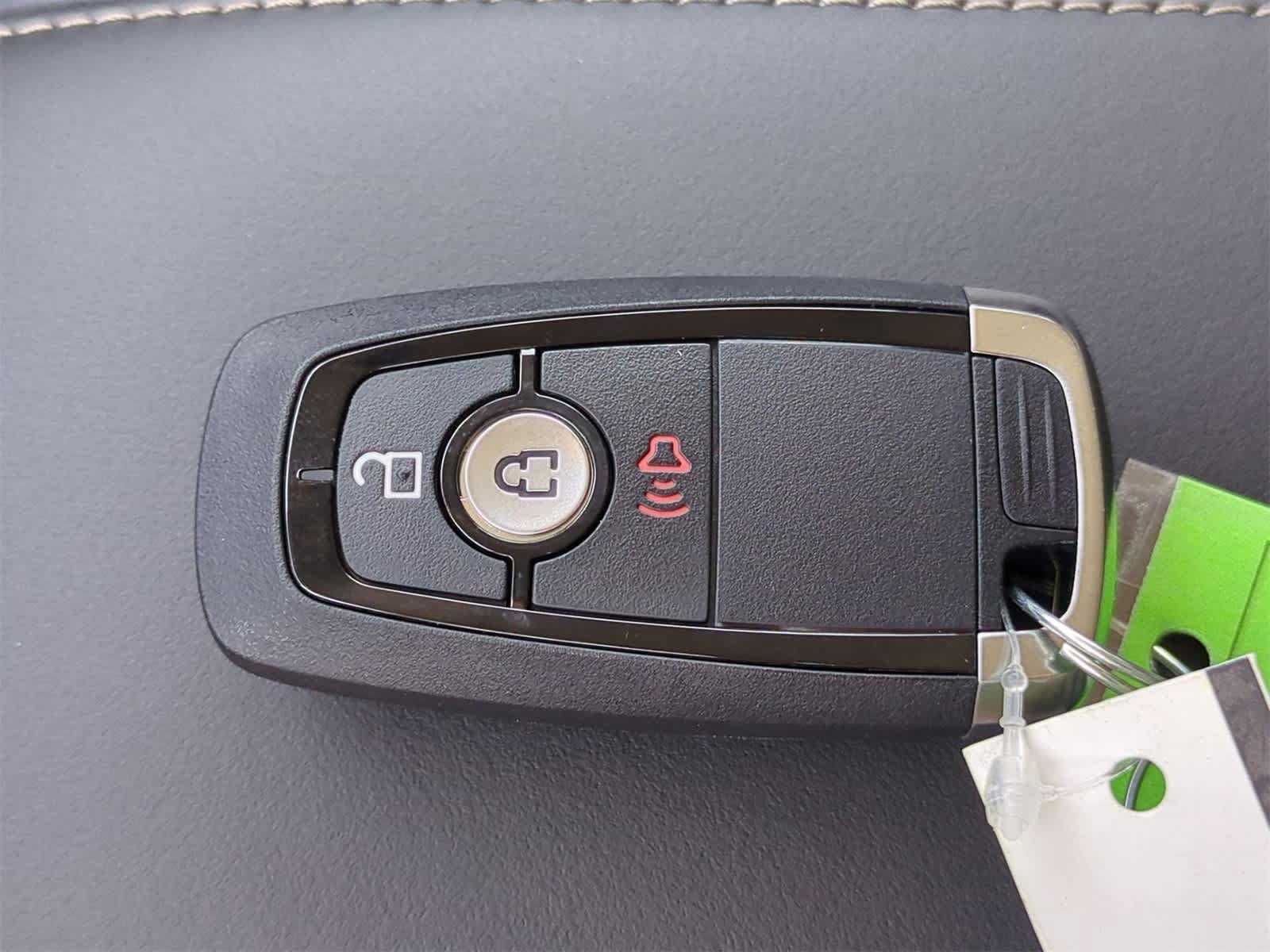 New 2025 Ford Explorer Active RWD image 40