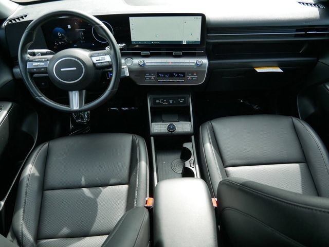 Used 2025 Hyundai Kona Limited AWD/4WD image 13