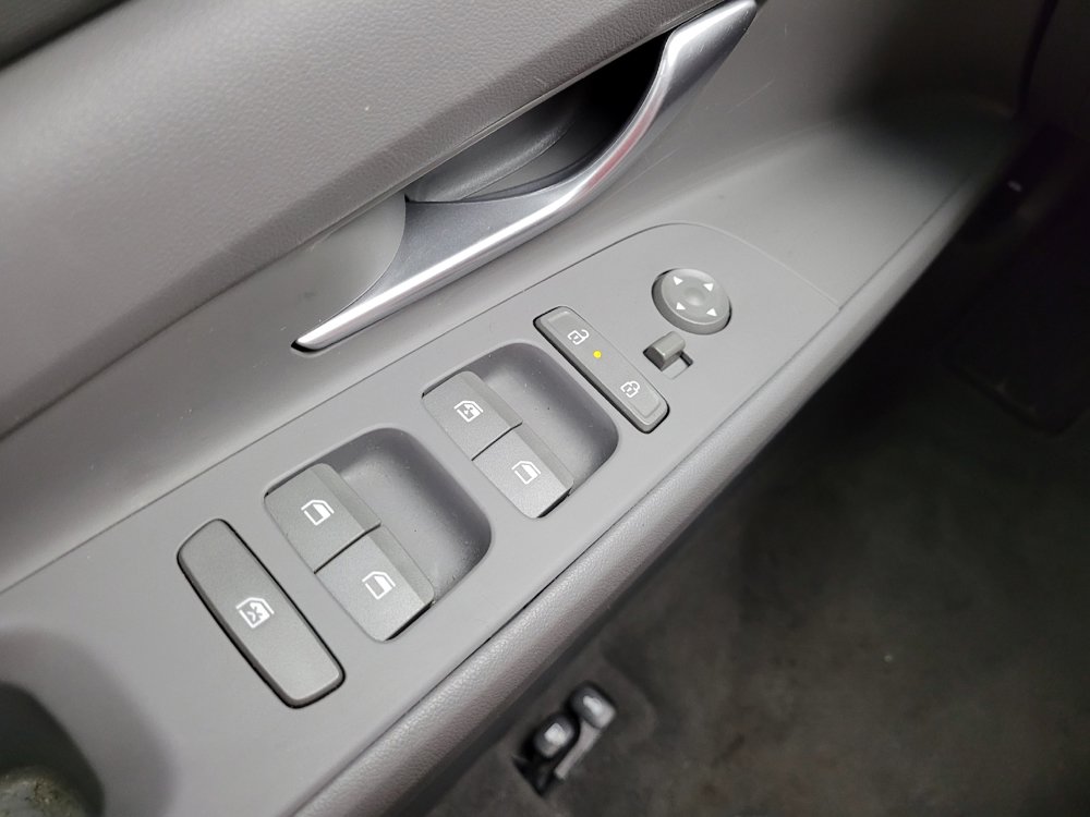 Used 2024 Hyundai Elantra SEL FWD image 27