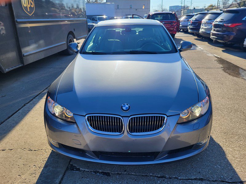 Used 2010 BMW 328i Coupe image 2