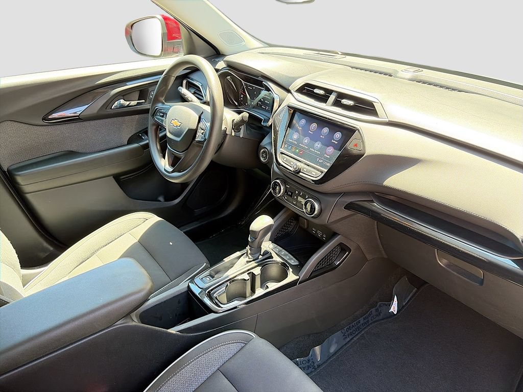 Used 2021 Chevrolet TrailBlazer LT w/ Convenience Package FWD image 29