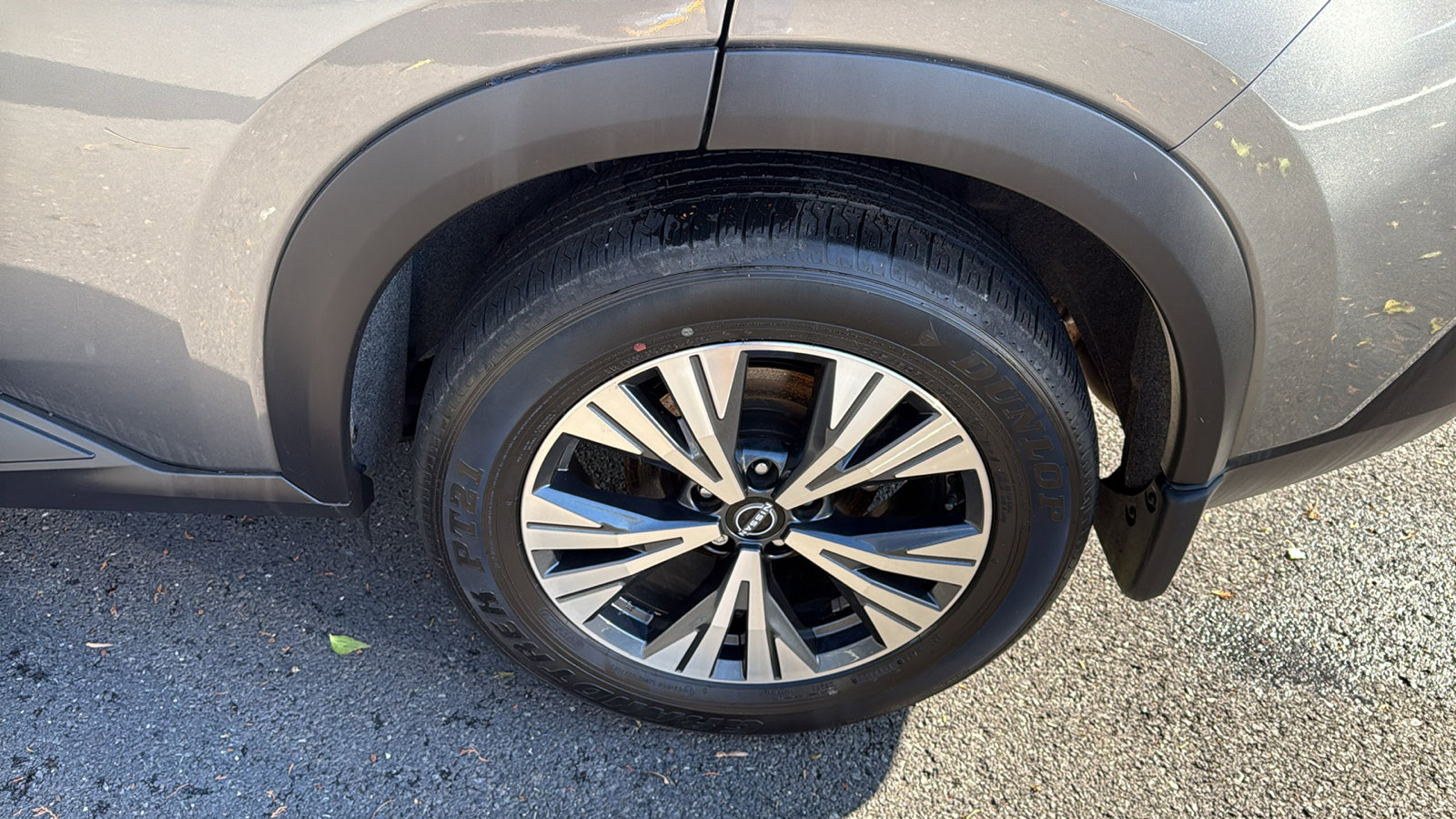 Certified 2023 Nissan Rogue SV image 21