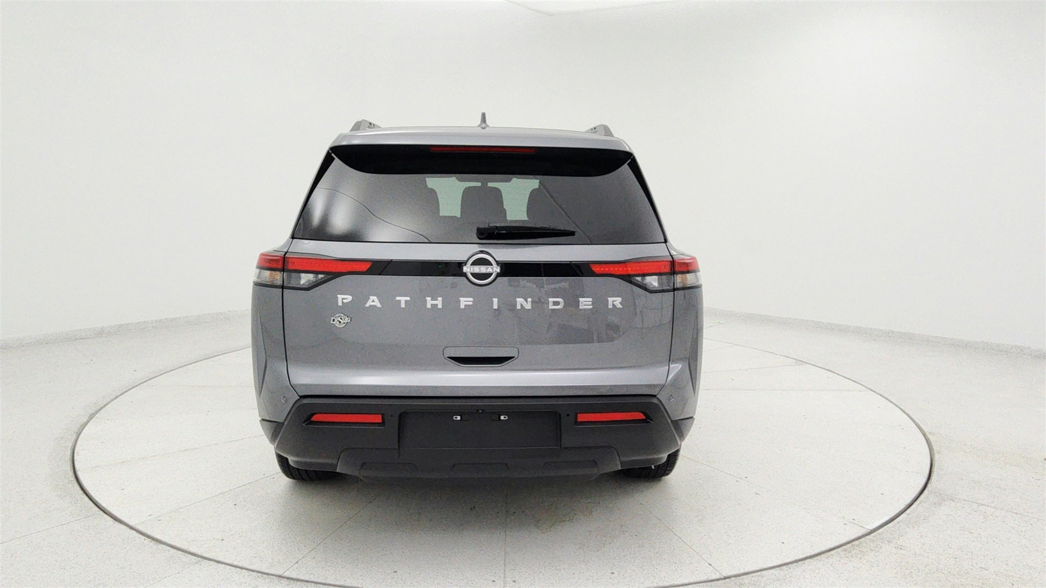 Used 2025 Nissan Pathfinder SV image 3