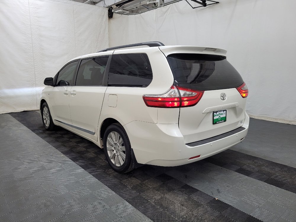 Used 2017 Toyota Sienna XLE w/ XLE Navigation Package AWD/4WD image 5