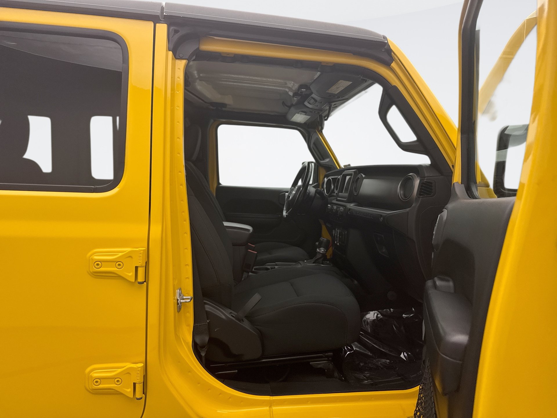 Used 2020 Jeep Wrangler Unlimited Sport S AWD/4WD image 16