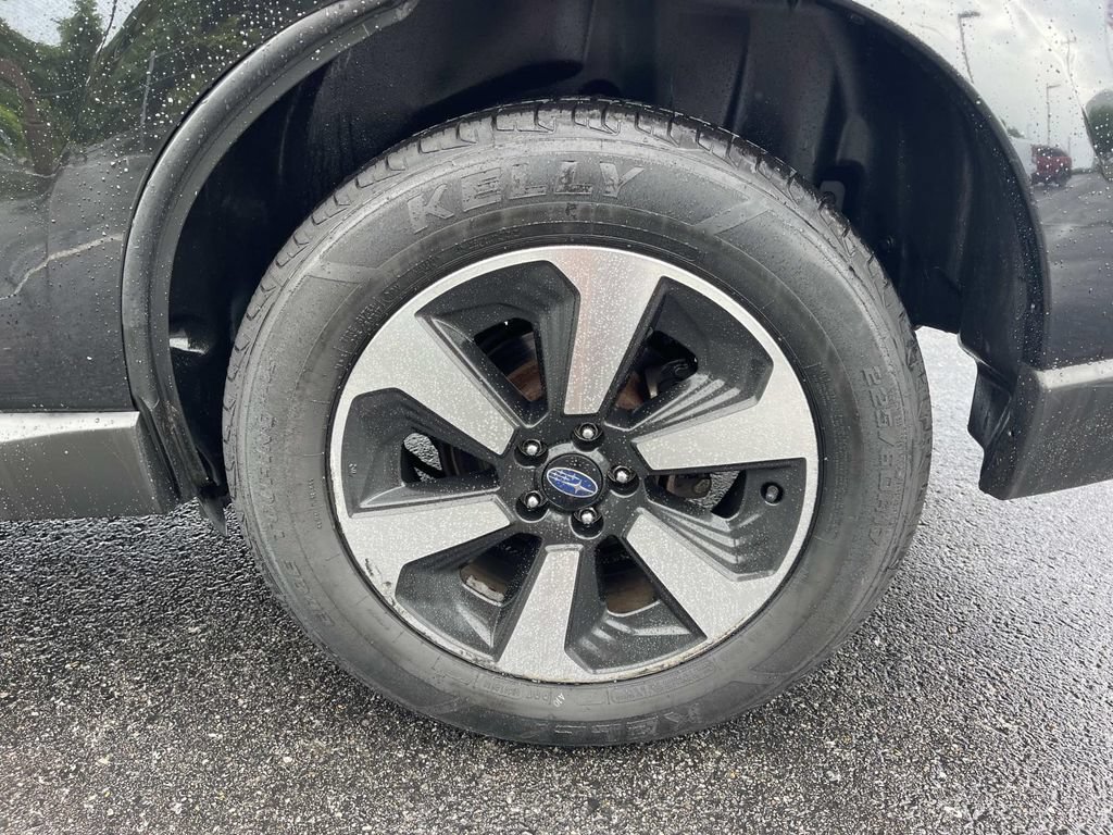 Used 2018 Subaru Forester 2.5i Premium AWD/4WD image 11