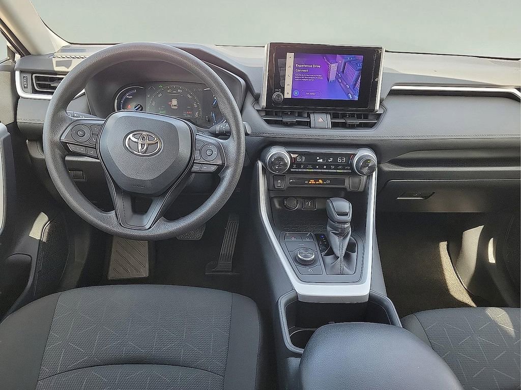 Used 2025 Toyota RAV4 XLE image 10