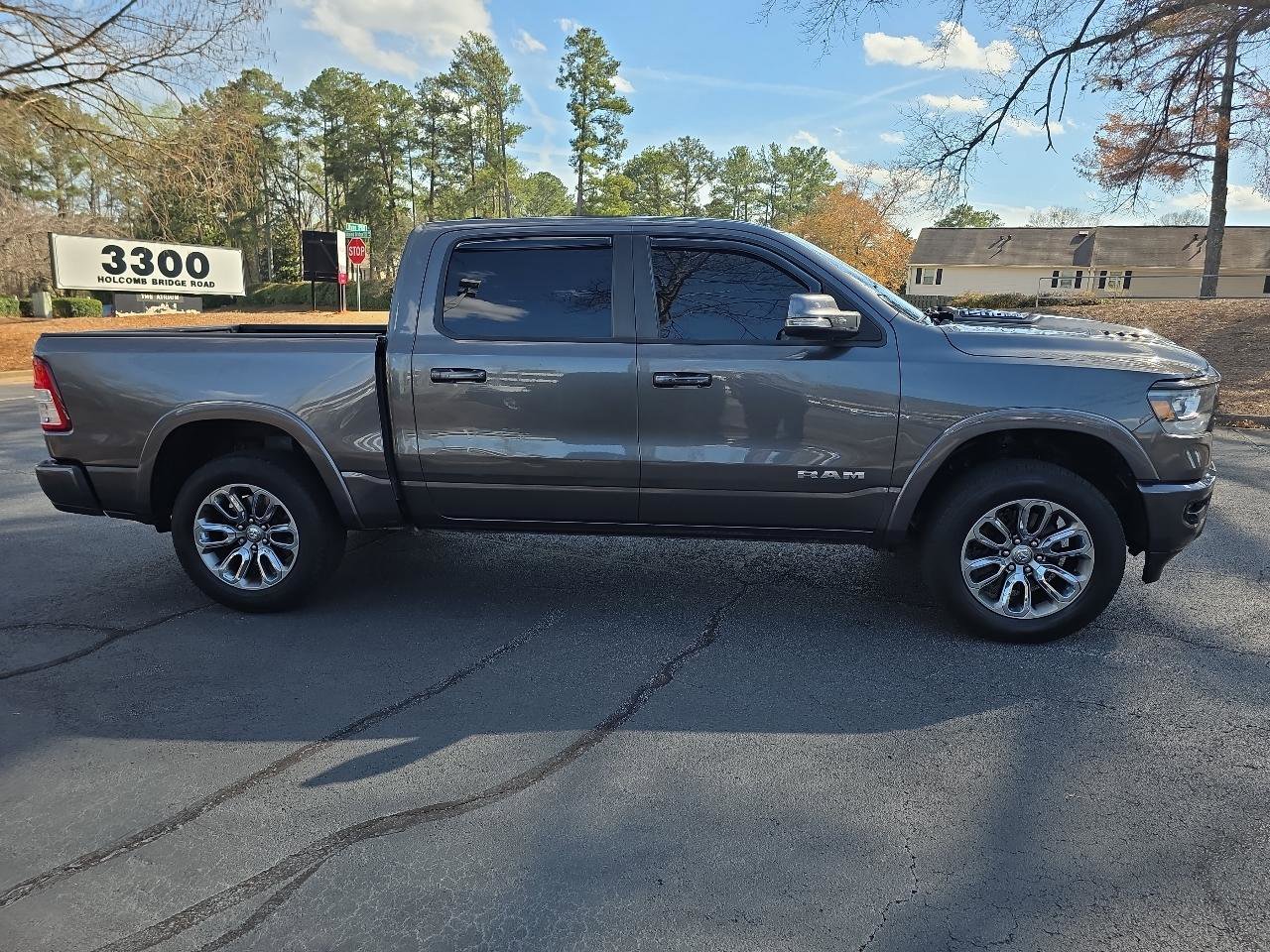 Used 2021 RAM 1500 Laramie image 10