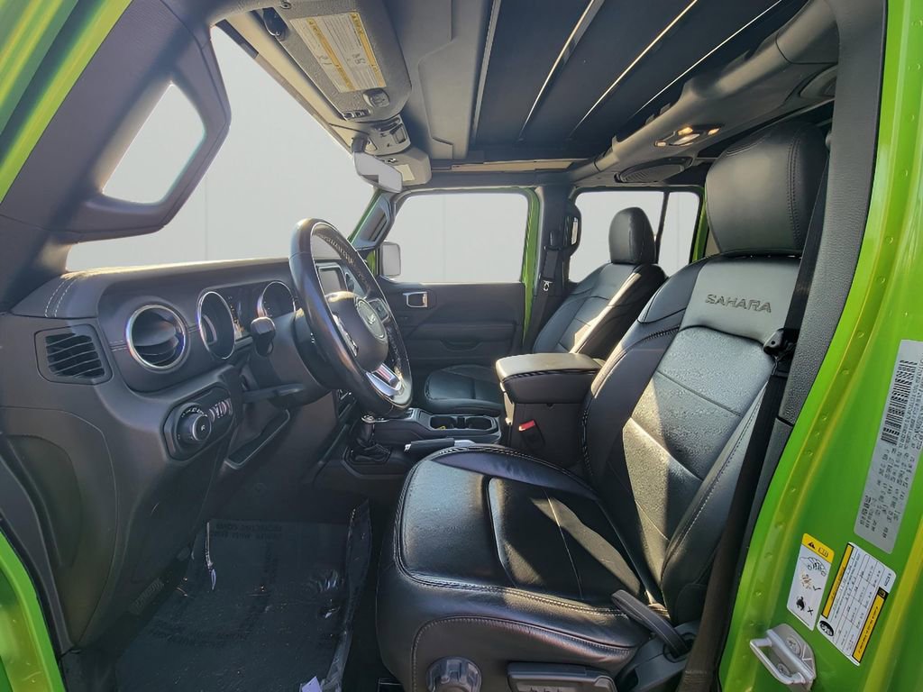 Used 2019 Jeep Wrangler Unlimited Sahara image 11