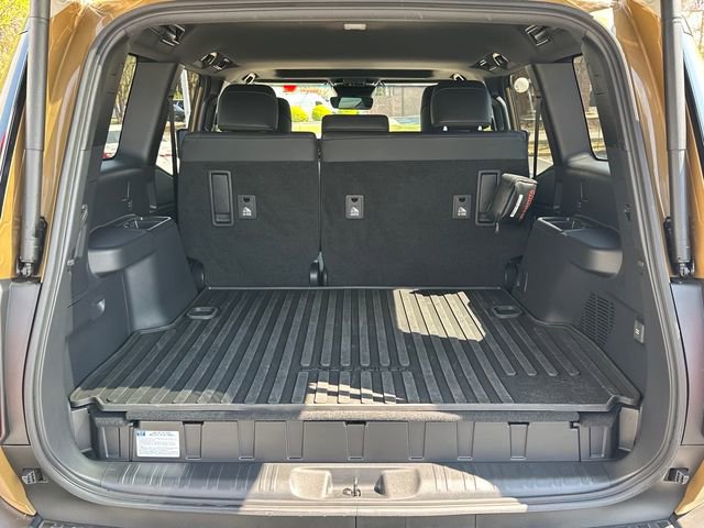Used 2024 Toyota Land Cruiser image 29