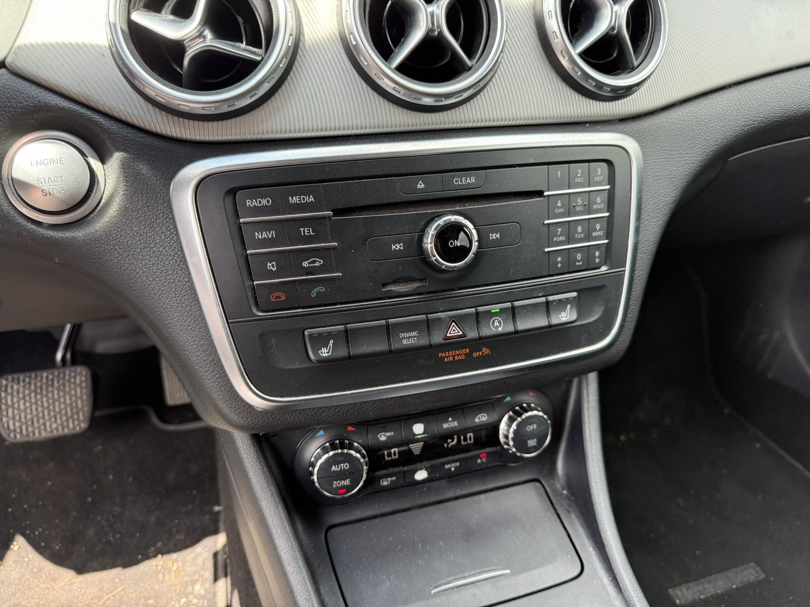 Used 2016 Mercedes-Benz GLA 250 image 13